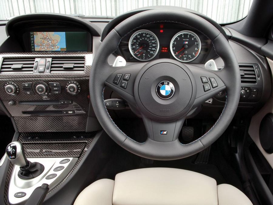  BMW M6 Coupe 2005 года  (UK) (фото 12 из 13)